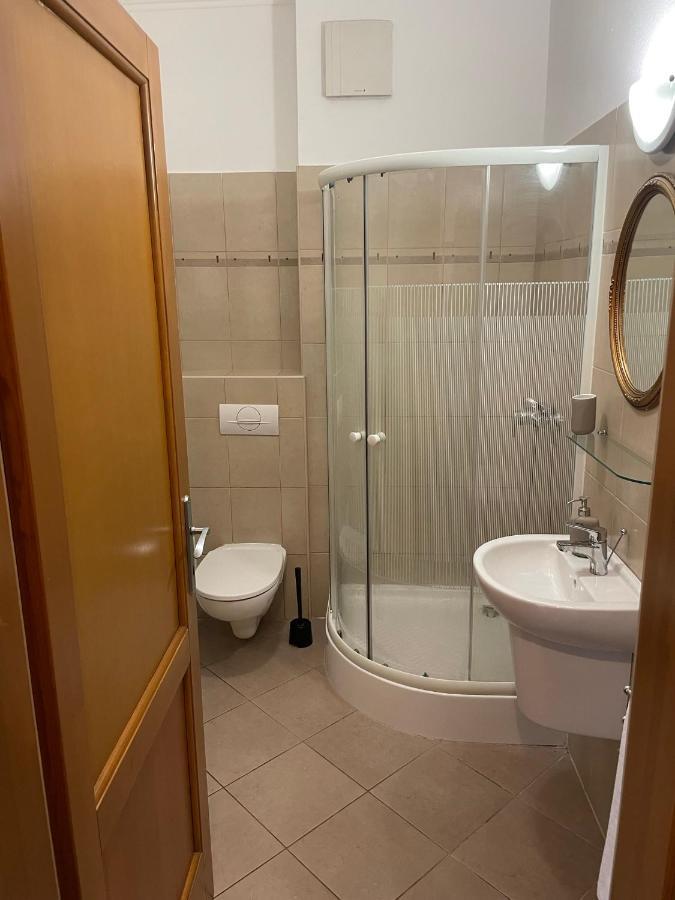 Bda Centre * בודפשט